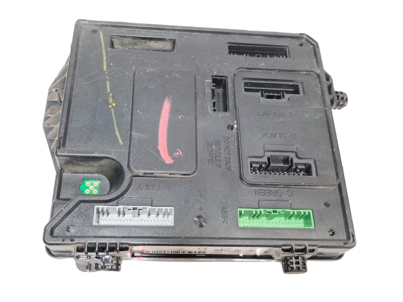 Recambio de modulo electronico para renault megane iii berlina 5 p dynamique referencia OEM IAM 284B15986R  