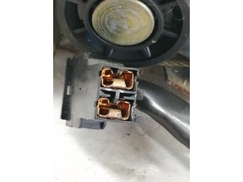 Recambio de elevalunas delantero derecho para audi 80/90 (893) 80 referencia OEM IAM 7743000918  