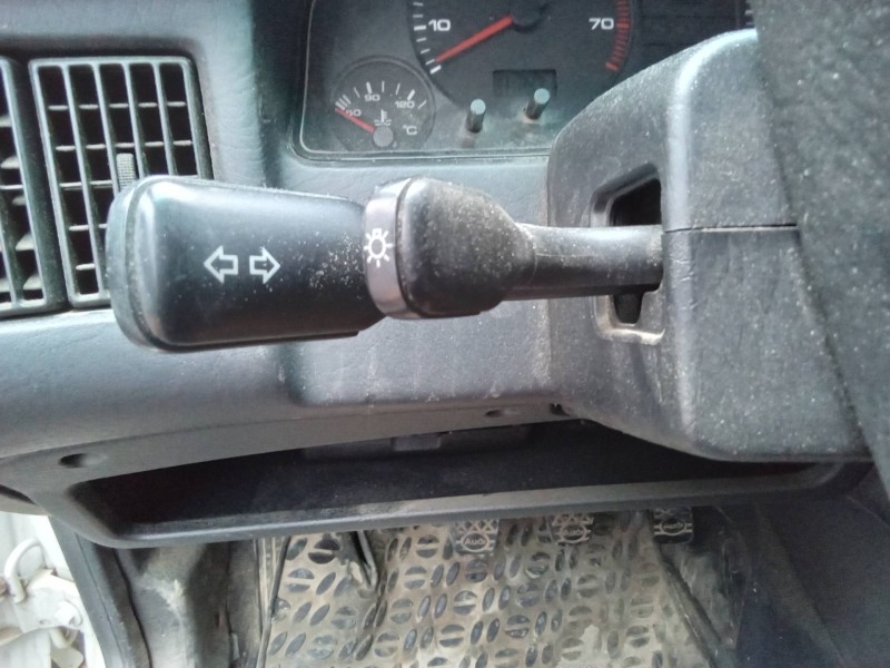 Recambio de mando multifuncion para audi 80/90 (893) 80 referencia OEM IAM 443953513H KLS201931 