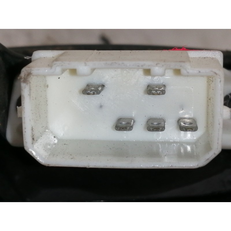 Recambio de retrovisor derecho para audi 80/90 (893) 80 referencia OEM IAM 893857502  