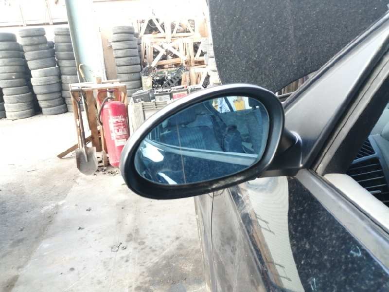 Recambio de retrovisor izquierdo para bmw serie 1 berlina (e81/e87) 118d referencia OEM IAM 34019  ELECTRICO 5 PINES