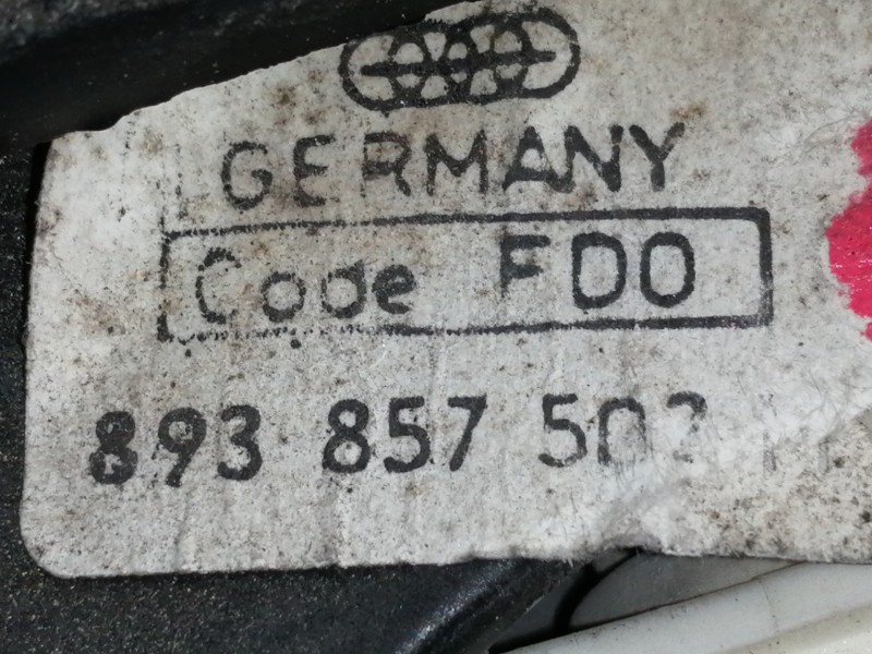 Recambio de retrovisor derecho para audi 80/90 (893) 80 referencia OEM IAM 893857502  