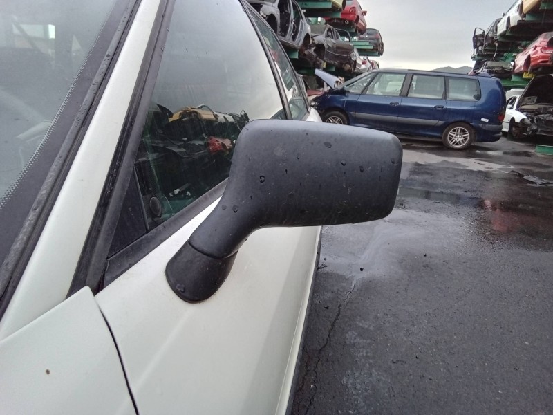 Recambio de retrovisor izquierdo para audi 80/90 (893) 80 referencia OEM IAM   