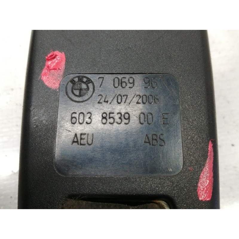 Recambio de enganche cinturon trasero izquierdo para bmw serie 1 berlina (e81/e87) 2.0 16v diesel cat referencia OEM IAM 7069967
