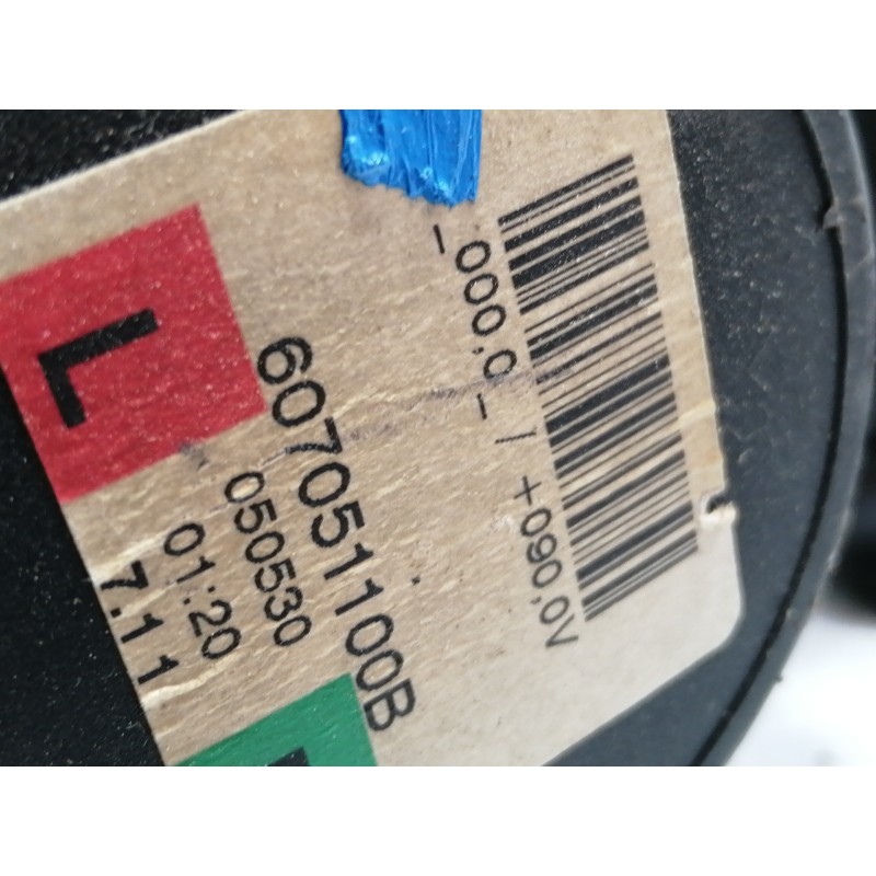 Recambio de cinturon seguridad trasero izquierdo para bmw serie 1 berlina (e81/e87) 118d referencia OEM IAM 607051100B  