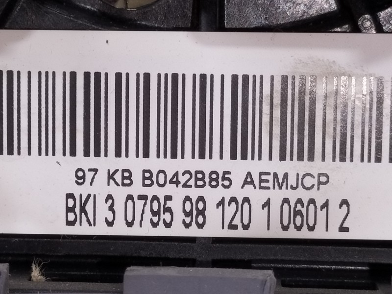 Recambio de airbag delantero izquierdo para ford ka (ccq) 1.3 cat referencia OEM IAM 97KBB042B85  