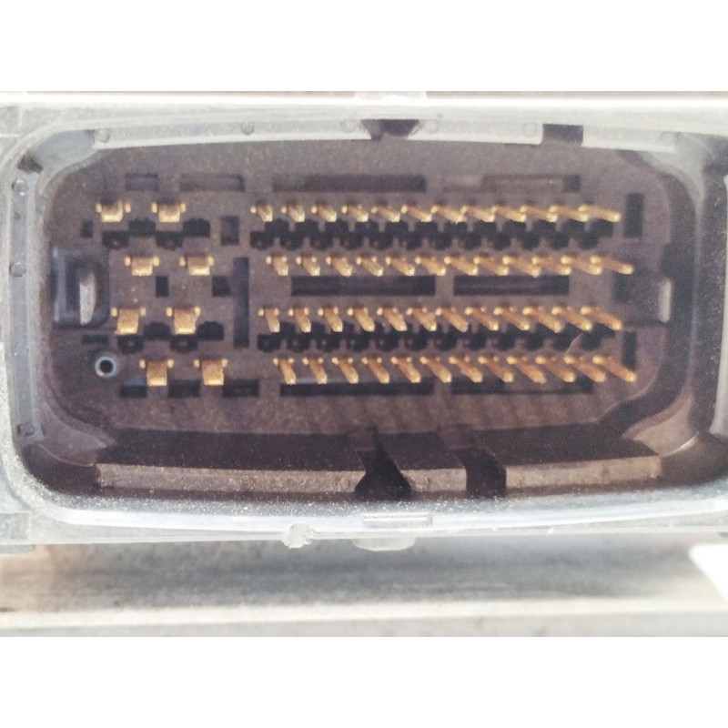 Recambio de centralita motor uce para opel corsa c referencia OEM IAM 8973000975  