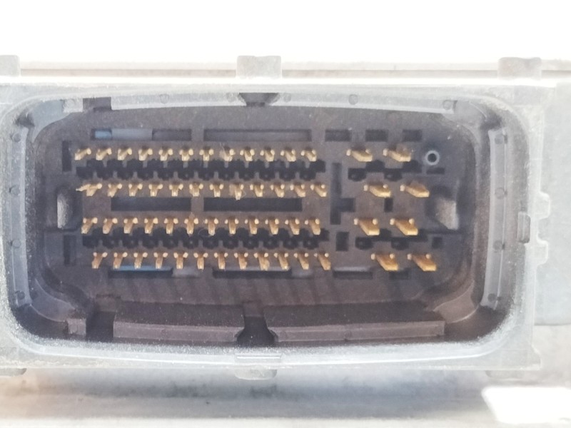 Recambio de centralita motor uce para opel corsa c referencia OEM IAM 8973000975  