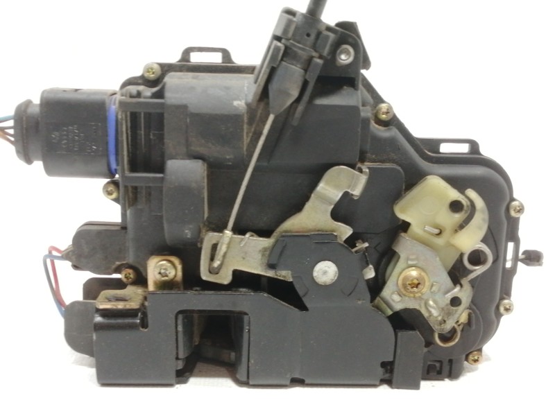 Recambio de cerradura puerta delantera derecha para skoda fabia (6y2/6y3) comfort referencia OEM IAM   