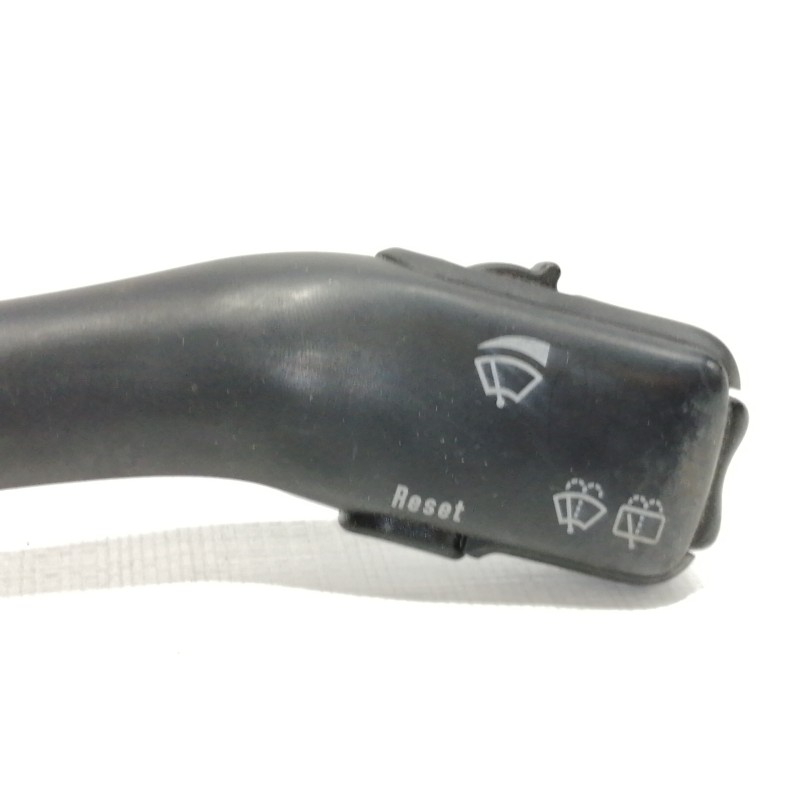 Recambio de mando limpia para skoda fabia (6y2/6y3) comfort referencia OEM IAM K0301202032  