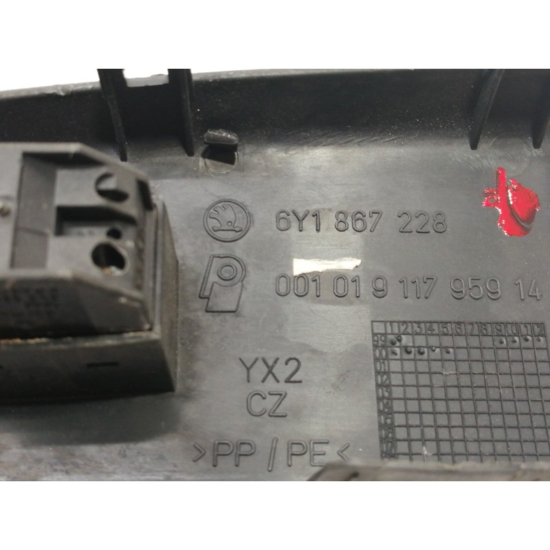 Recambio de mando elevalunas delantero derecho para skoda fabia (6y2/6y3) comfort referencia OEM IAM 6Y1867228  