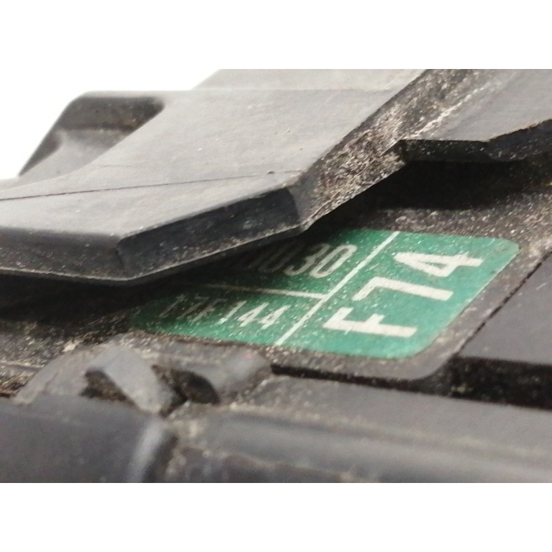 Recambio de mando multifuncion para toyota yaris (ksp9/scp9/nlp9) luna referencia OEM IAM 17F001  