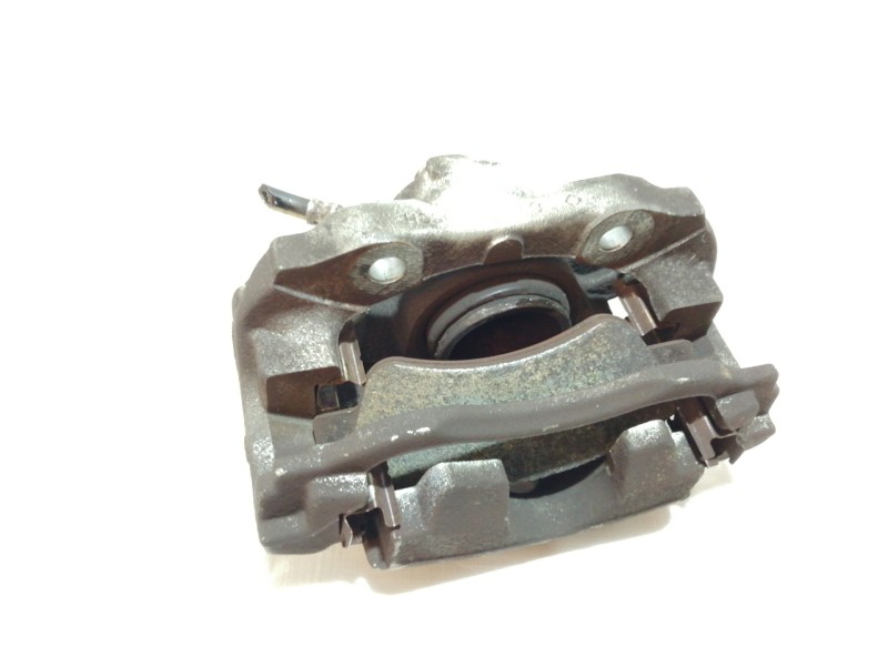 Recambio de pinza freno delantera izquierda para citroën berlingo 1.6 16v hdi referencia OEM IAM Y01131  