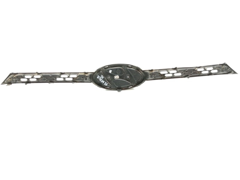 Recambio de rejilla paragolpes delantero para hyundai i20 elegant referencia OEM IAM 86351C8000  