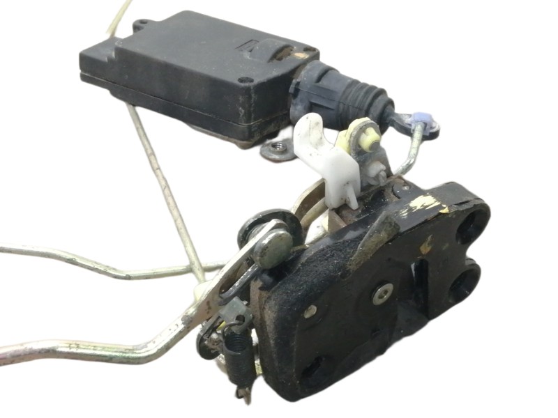 Recambio de cerradura puerta delantera derecha para hyundai atos prime (mx) gls referencia OEM IAM 8132002010  