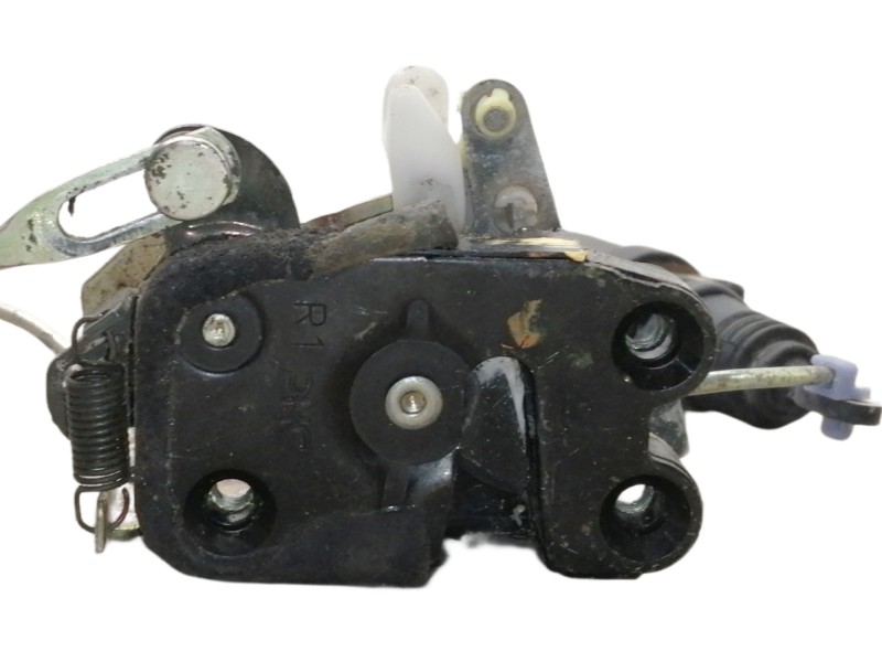 Recambio de cerradura puerta delantera derecha para hyundai atos prime (mx) gls referencia OEM IAM 8132002010  