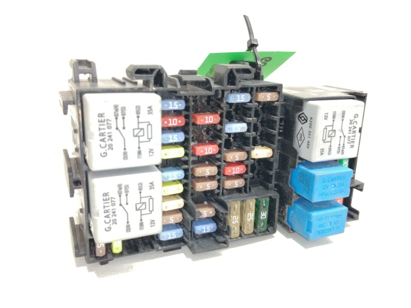 Recambio de caja reles / fusibles para renault clio iv business referencia OEM IAM   
