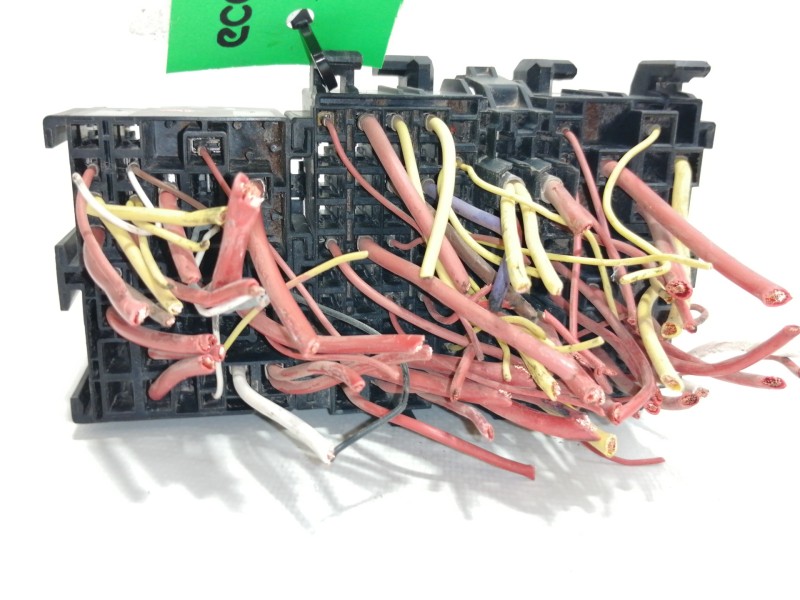 Recambio de caja reles / fusibles para renault clio iv business referencia OEM IAM   