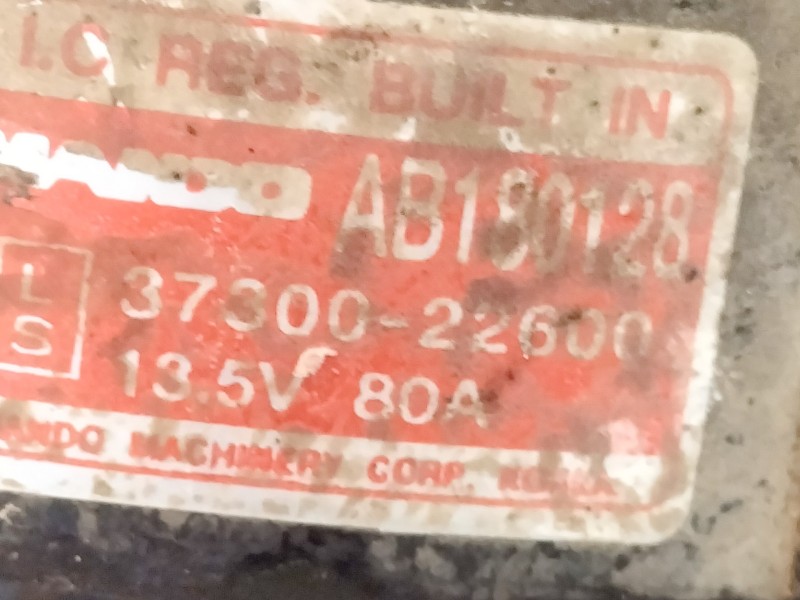 Recambio de alternador para hyundai elantra (xd) 2.0 cat referencia OEM IAM 3730022600  