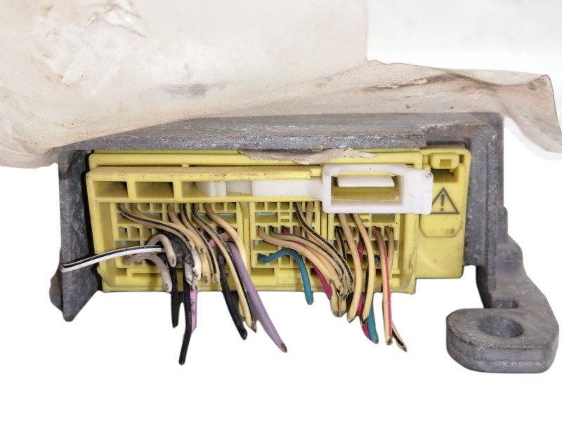 Recambio de centralita airbag para toyota yaris (ksp9/scp9/nlp9) luna referencia OEM IAM 212986103  