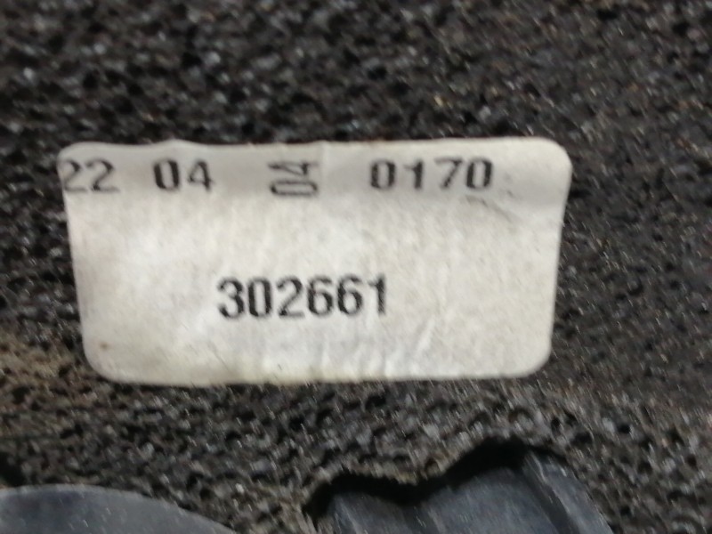 Recambio de retrovisor izquierdo para nissan micra (k12e) 1.2 cat referencia OEM IAM 302661  