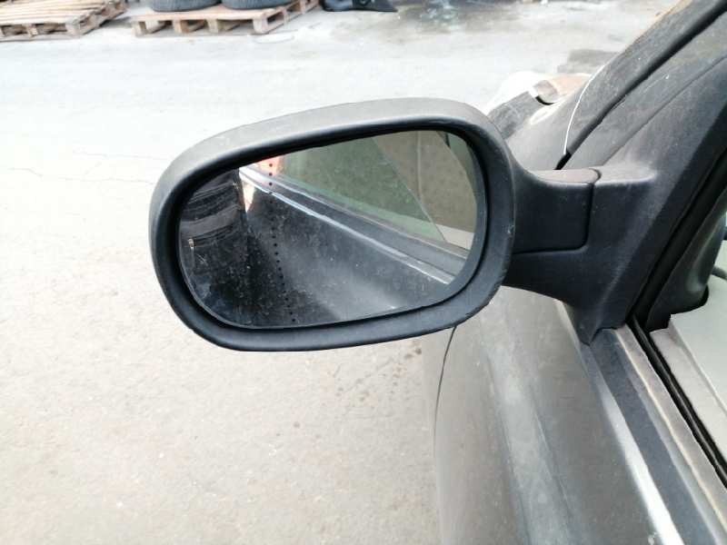 Recambio de retrovisor izquierdo para nissan micra (k12e) 1.2 cat referencia OEM IAM 302661  