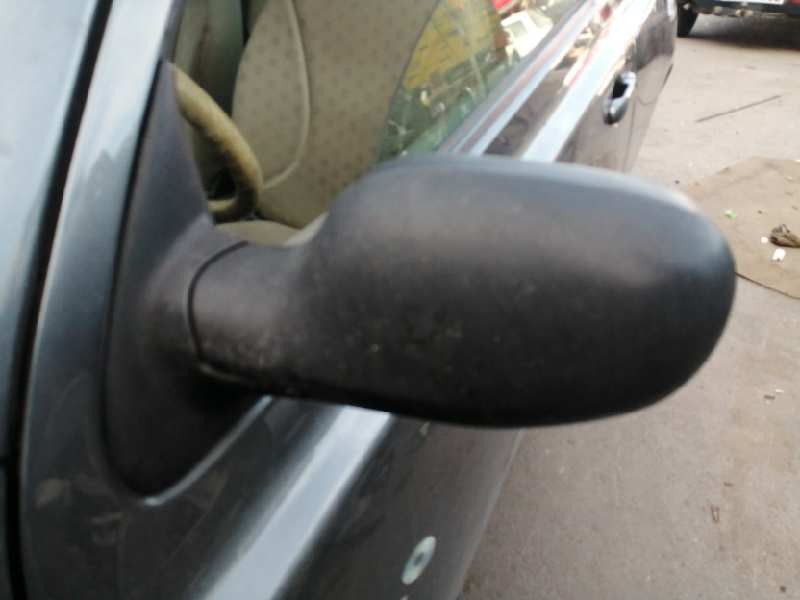 Recambio de retrovisor izquierdo para nissan micra (k12e) 1.2 cat referencia OEM IAM 302661  