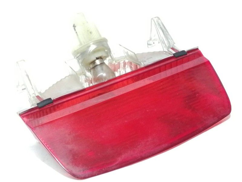 Recambio de luz central de freno para nissan micra (k12e) 1.2 cat referencia OEM IAM 021390  