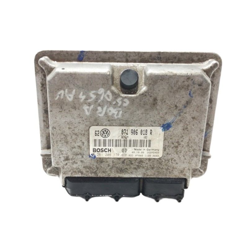 Recambio de centralita motor uce para volkswagen bora berlina (1j2) referencia OEM IAM 071906018R 26SA5483 0261206176