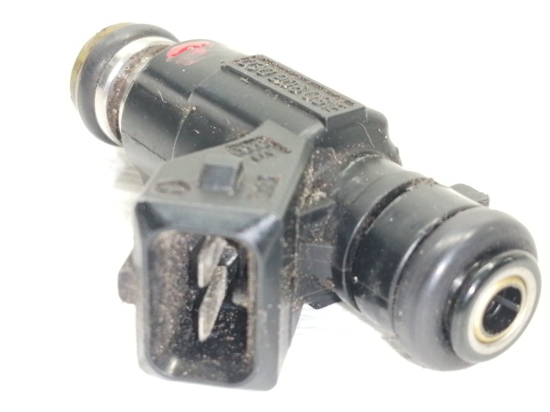 Recambio de inyector para volkswagen polo berlina (6n1) concept referencia OEM IAM 0280155731  