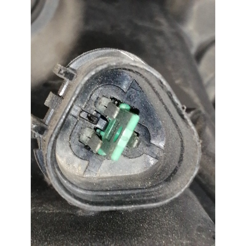 Recambio de faro izquierdo para hyundai tucson (jm) 2.0 crdi premium 4x4 referencia OEM IAM 921012EXXX  