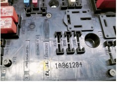 Recambio de caja reles / fusibles para seat toledo (5p2) stylance / style referencia OEM IAM 1K0937124 1394932 D001K01  2