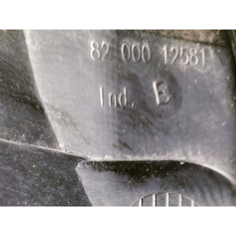 Recambio de rejilla delantera para renault laguna ii grandtour (kg0) dynamique referencia OEM IAM 8200012581  