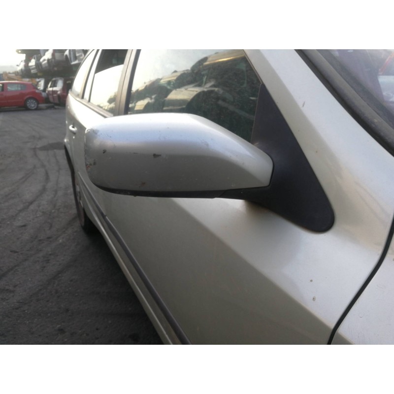 Recambio de retrovisor derecho para renault laguna ii grandtour (kg0) dynamique referencia OEM IAM E9014128 014128 