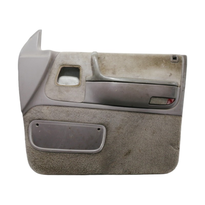 Recambio de guarnecido puerta delantera derecha para chrysler voyager (es) 2.5 td le grand voyager referencia OEM IAM 4681200  