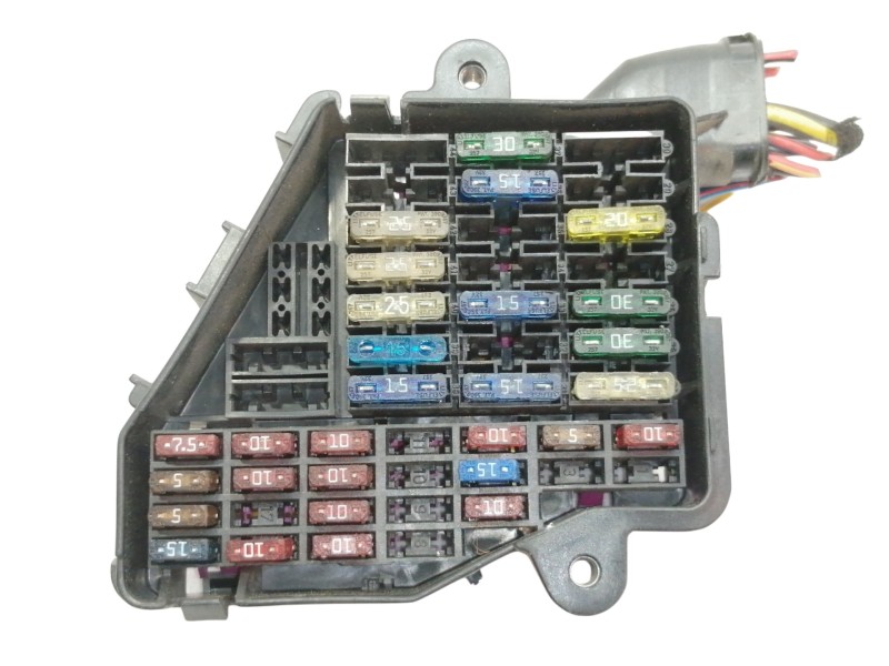 Recambio de caja reles / fusibles para volkswagen passat berlina (3b3) comfortline referencia OEM IAM 8D1941824  