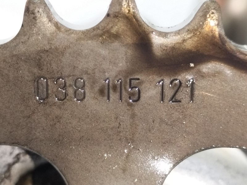 Recambio de bomba aceite para volkswagen passat berlina (3b3) comfortline referencia OEM IAM 038115105B  