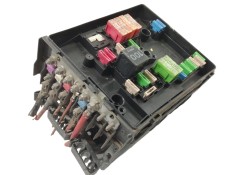 Recambio de caja reles / fusibles para seat leon (1p1) stylance / style referencia OEM IAM 017181301   2