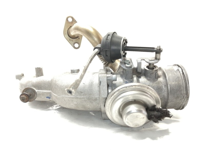 Recambio de colector admision para volkswagen passat berlina (3b3) comfortline referencia OEM IAM 038129713  