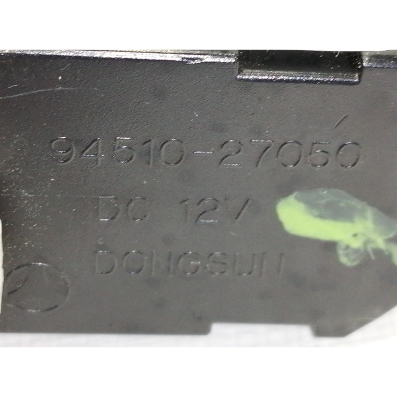 Recambio de pantalla multifuncion para hyundai coupe (rd) 1.6 fx referencia OEM IAM 9451027050  