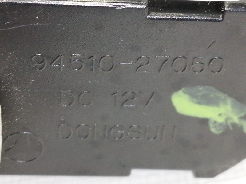 Recambio de pantalla multifuncion para hyundai coupe (rd) 1.6 fx referencia OEM IAM 9451027050  