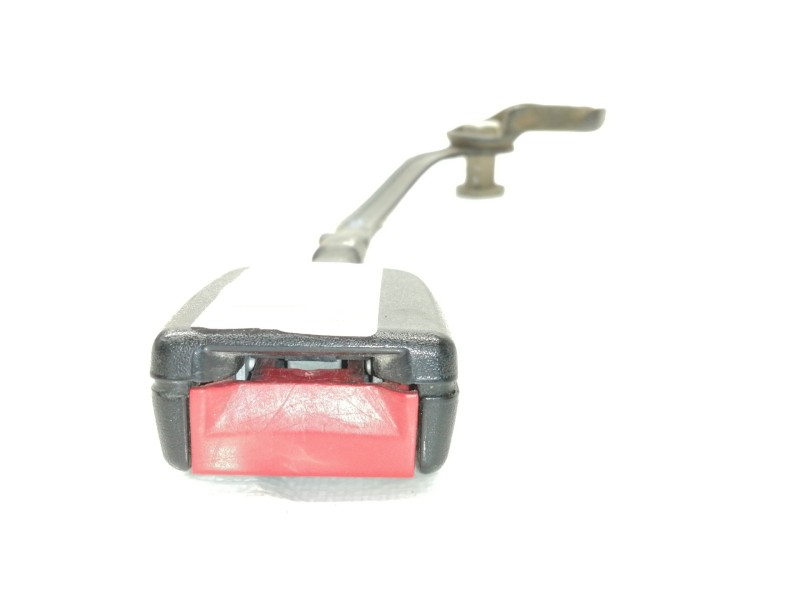 Recambio de enganche cinturon delantero izquierdo para volkswagen passat berlina (3b3) comfortline referencia OEM IAM 33021455  