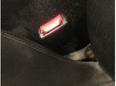 Recambio de enganche cinturon delantero izquierdo para volkswagen passat berlina (3b3) comfortline referencia OEM IAM 33021455   2