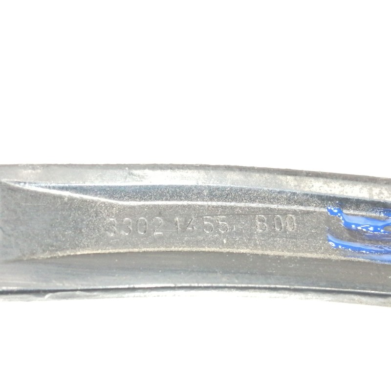 Recambio de enganche cinturon delantero izquierdo para volkswagen passat berlina (3b3) comfortline referencia OEM IAM 33021455  