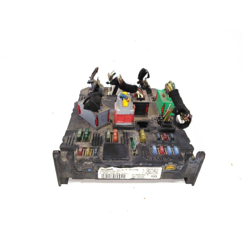 Recambio de caja reles / fusibles para citroën c2 x referencia OEM IAM S118085300K  