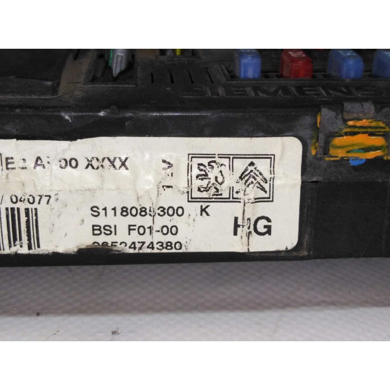 Recambio de caja reles / fusibles para citroën c2 x referencia OEM IAM S118085300K  