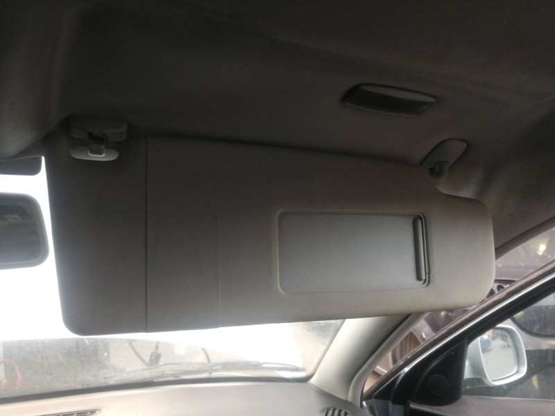 Recambio de parasol derecho para volkswagen passat berlina (3b3) comfortline referencia OEM IAM 3B0857561  