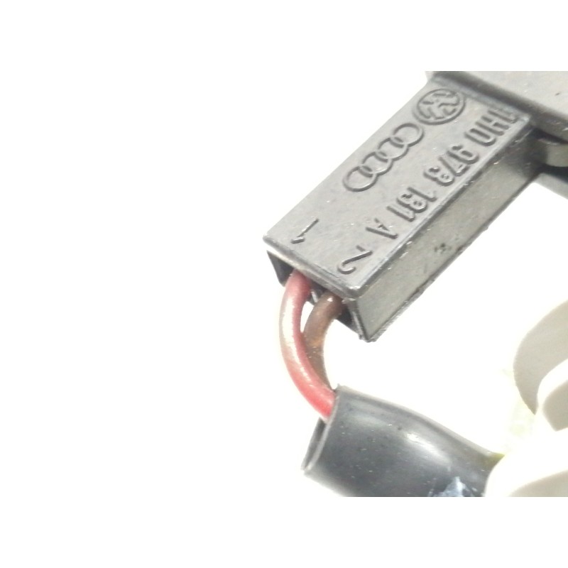 Recambio de parasol derecho para volkswagen passat berlina (3b3) comfortline referencia OEM IAM 3B0857561  