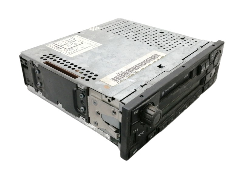 Recambio de sistema audio / radio cd para volkswagen golf iv berlina (1j1) 1.4 16v referencia OEM IAM 1J0035152F 7649234360 VWZ1