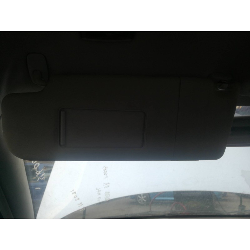 Recambio de parasol izquierdo para volkswagen passat berlina (3b3) comfortline referencia OEM IAM 3B0857561B  